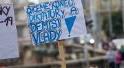 Протест в Праге против ношения масок