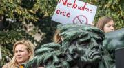 Протест в Праге против ношения масок